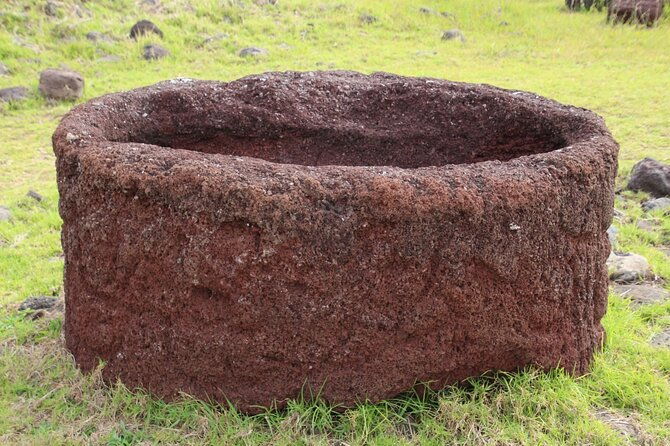 half-day-private-tour-rano-kau-and-orongo-the-city-of-kings