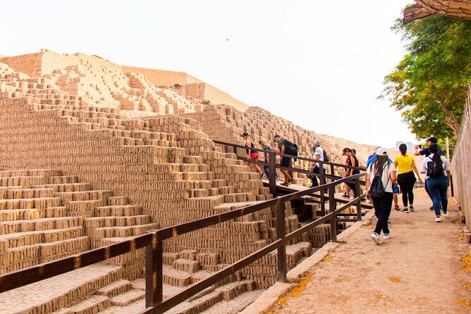 half-day-private-tour-to-huaca-pucllana-and-huaca-mateo-salado