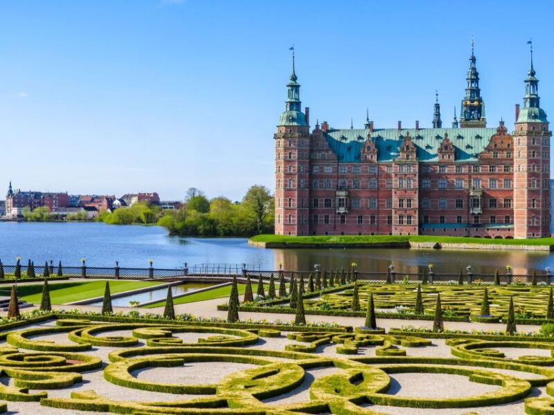 half-day-private-tour-to-kronborg-and-frederiksborg-castle