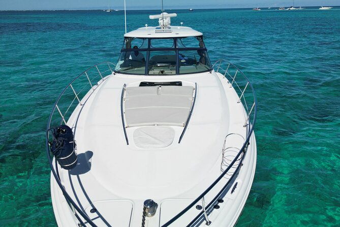 half-day-private-tour-with-jet-ski-experience-in-cayman-island