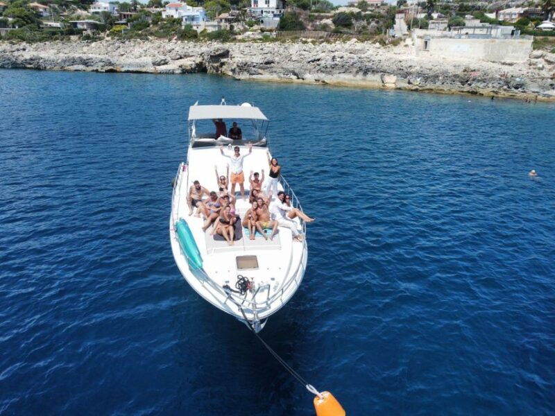 half-day-private-yacht-tour-on-the-syracuse-coast-2