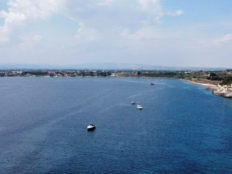 half-day-private-yacht-tour-on-the-syracuse-coast-2
