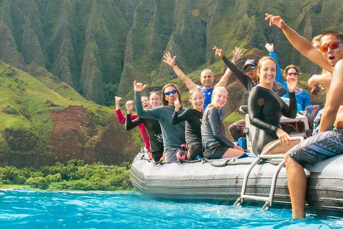 half-day-raft-and-snorkel-adventure-to-na-pali