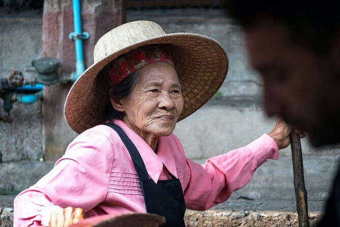 Half Day Railway Market and Damnoen saduak Floating Market tour - Exploring the Itinerary in Detail