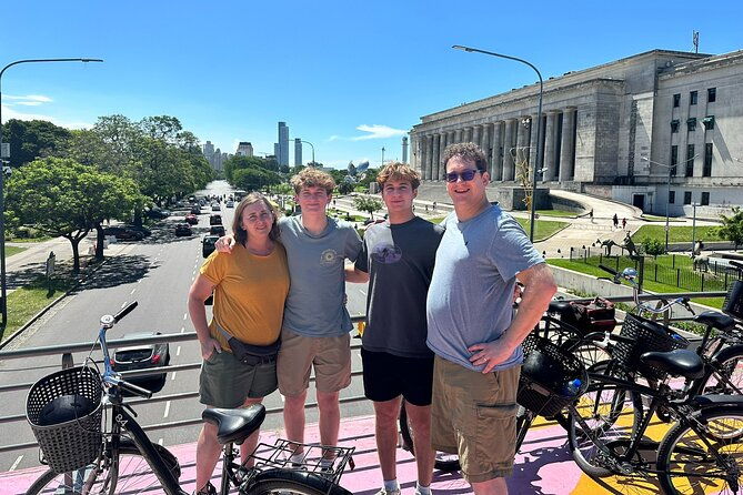 half-day-recoleta-and-palermo-bike-tour-in-buenos-aires