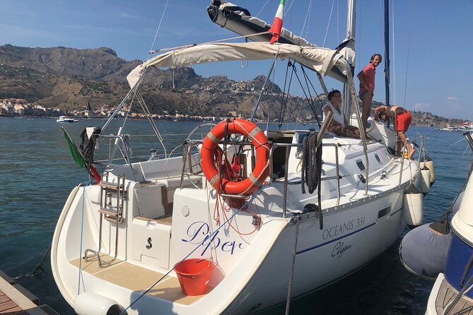 half-day-sailing-tour-taormina-bay