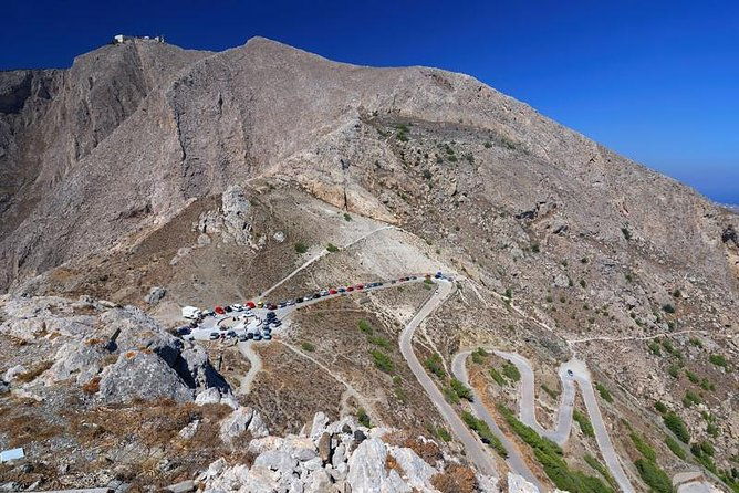 half-day-santorini-south-coast-and-akrotiri-tour-from-fira-2