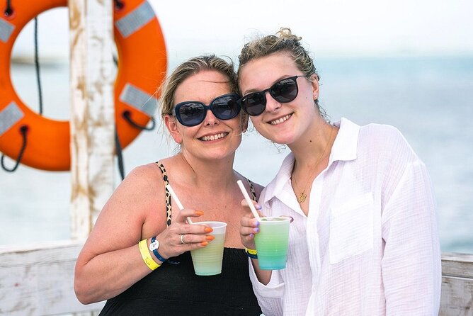 half-day-shipwrecks-tour-and-floating-bar-adults-only