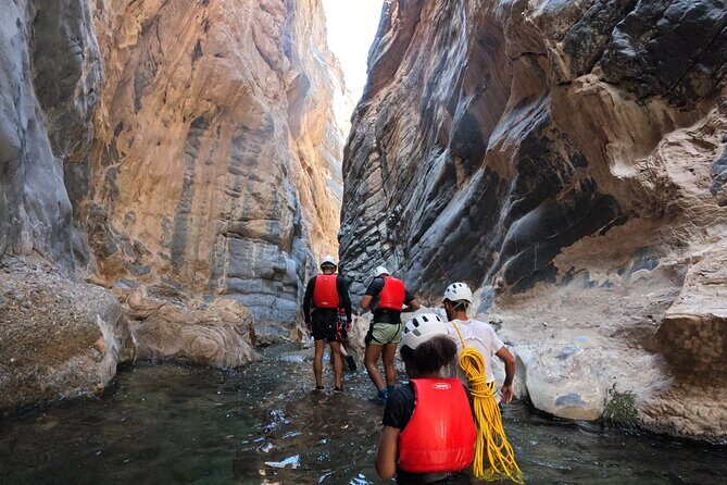Half Day - Snake Canyon Adventure Tour in Jebel Shams - What to Expect from the Itinerary