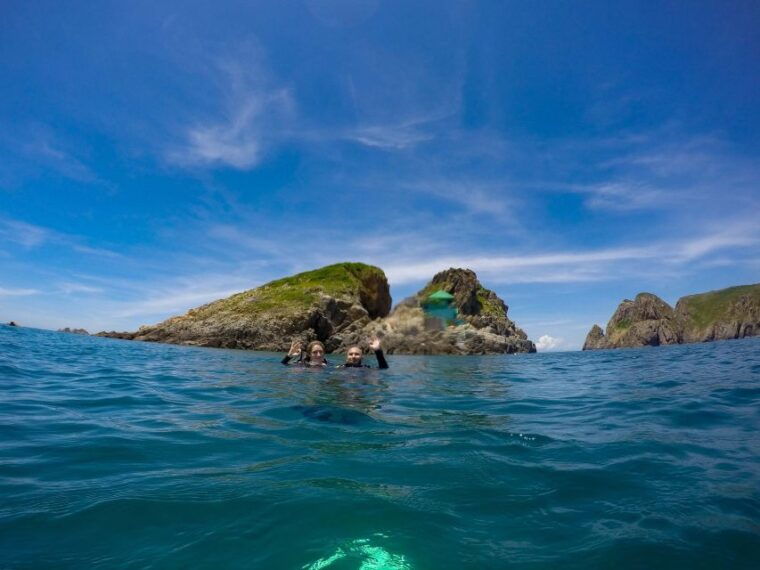 half-day-snorkeling-trip-in-nha-trang-with-vietnam-active
