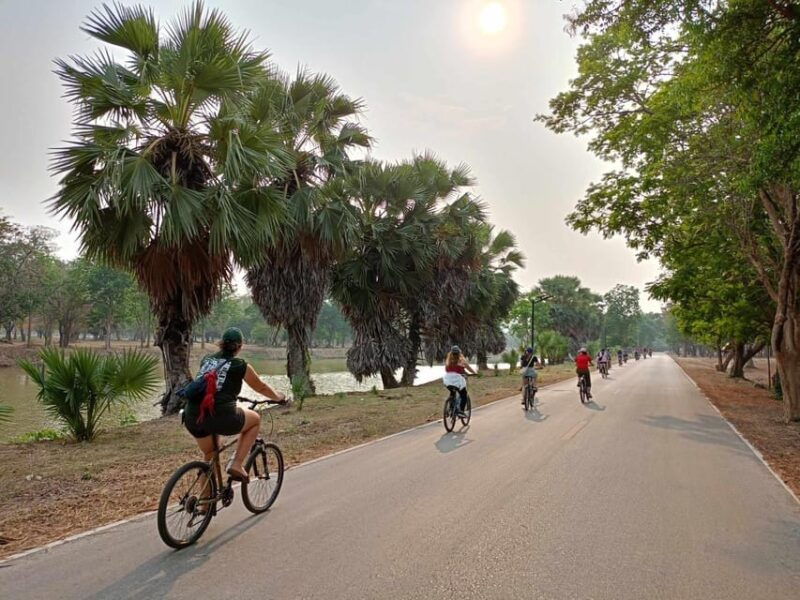 half-day-sukhothai-countryside-bicycle