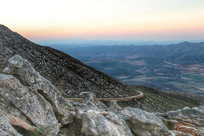 Half-Day Swartberg Pass PRIVATE Tour (including lunch & transfer - Oudtshoorn) - Lunch and Convenience