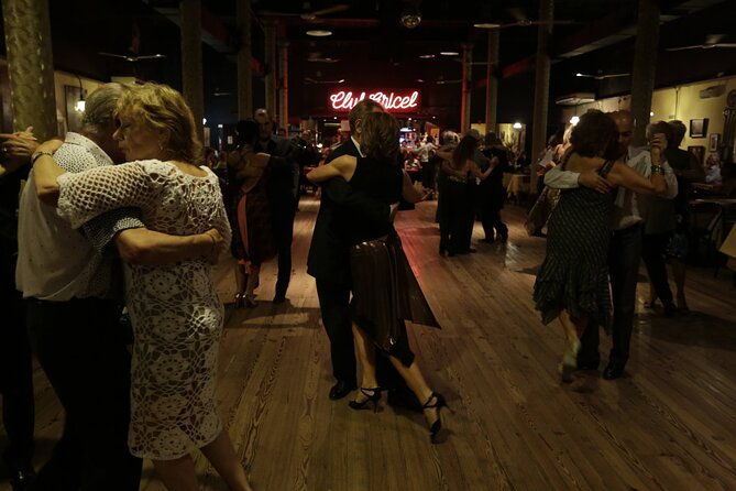 half-day-tango-lesson-and-milongas-in-buenos-aires