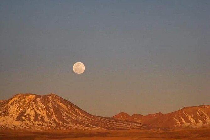 half-day-the-moon-valley-shared-tour