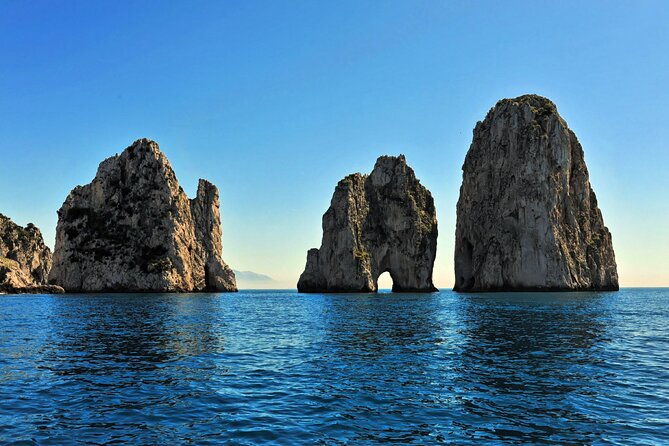 half-day-to-discover-the-fascinating-island-of-capri