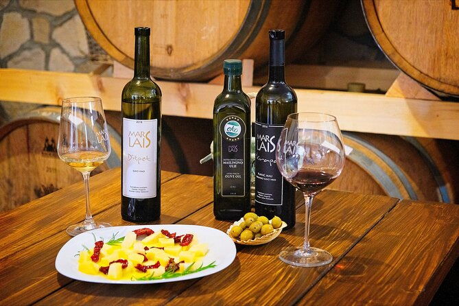 half-day-tour-deep-and-dark-red-wine-of-peljesac