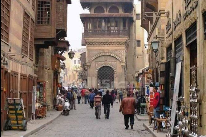 Half Day Tour: El Moez Street, Al Azhar Park and Khan EL Khalili Bazaar - A Closer Look at the Tour Experience