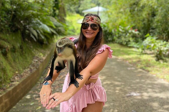 half-day-tour-grenada-river-tubing-and-waterfall-excursion