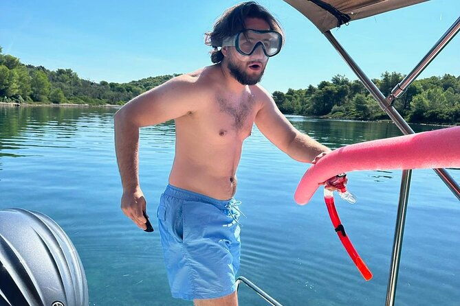 half-day-tour-in-blue-lagoon-and-3-island-from-split