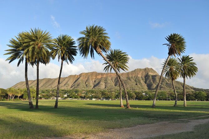 half-day-tour-in-diamond-head-sunrise-and-parasail