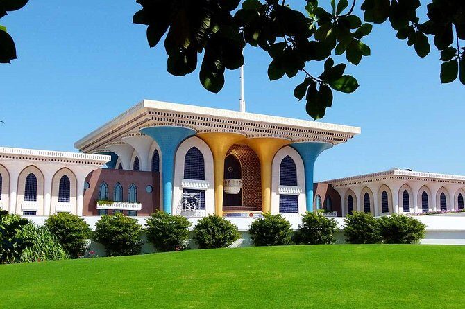 Half Day Tour in Muscat (except on Friday) - Key Points
