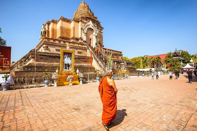 Half-Day Tour of Chiang Mai City Arts and Temples with Pick Up - Key Points