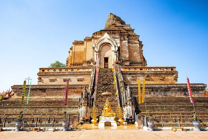 Half-Day Tour of Chiang Mai City Arts and Temples with Pick Up - A Closer Look at the Tour Experience
