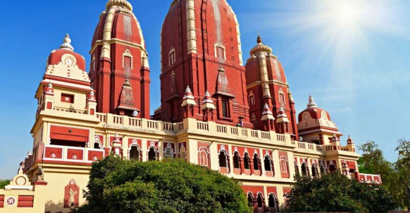 Half Day Tour of temples in Delhi with transfers and guide - Value for Money