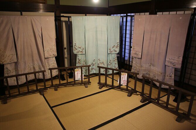 Half Day Tour to Akita, Samurai Town with Lisenced Guide - Additional Stops and Convenience