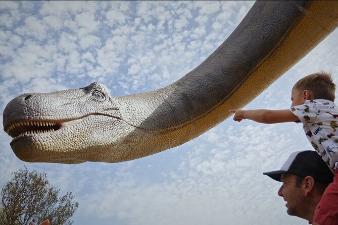 half-day-tour-to-dinosaur-land-in-mallorca