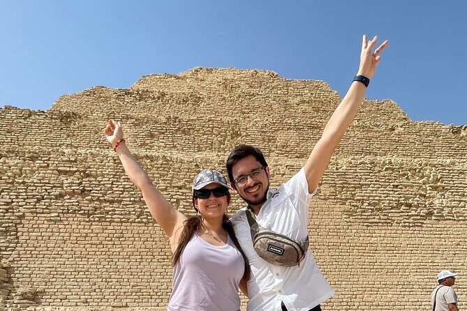 Half Day tour to pyramids of Giza and Sphinx - The Third Pyramids of Menkaure and the Smaller Structures