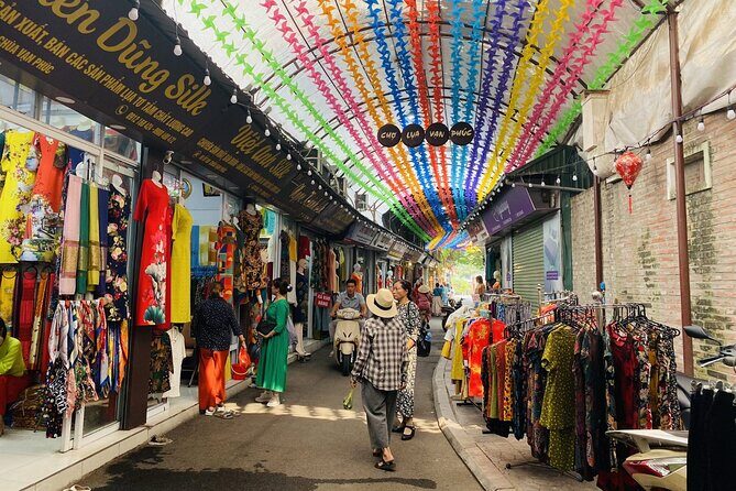 Half Day Tour Van Phuc Silk Village and Train Street Coffee - Train Street Coffee: An Urban Phenomenon