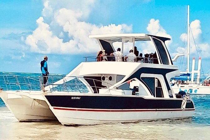 half-day-tour-with-boat-party-through-punta-cana-beaches