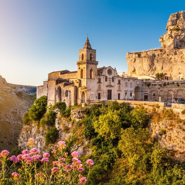 half-day-trip-from-matera-excursion-to-alberobello