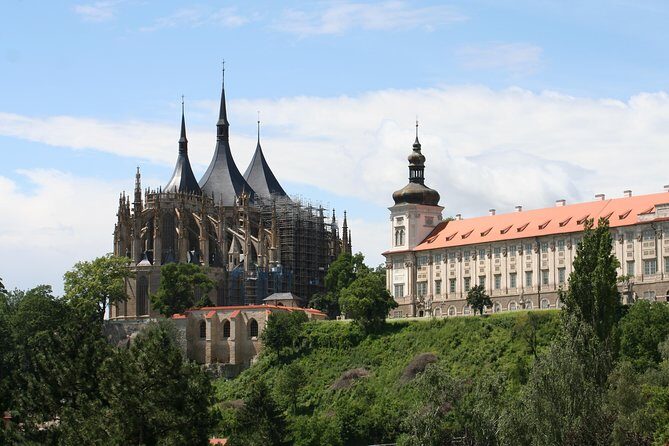 Half Day Trip to Kutna Hora and Bone Church from Prague - Potential Drawbacks and Considerations