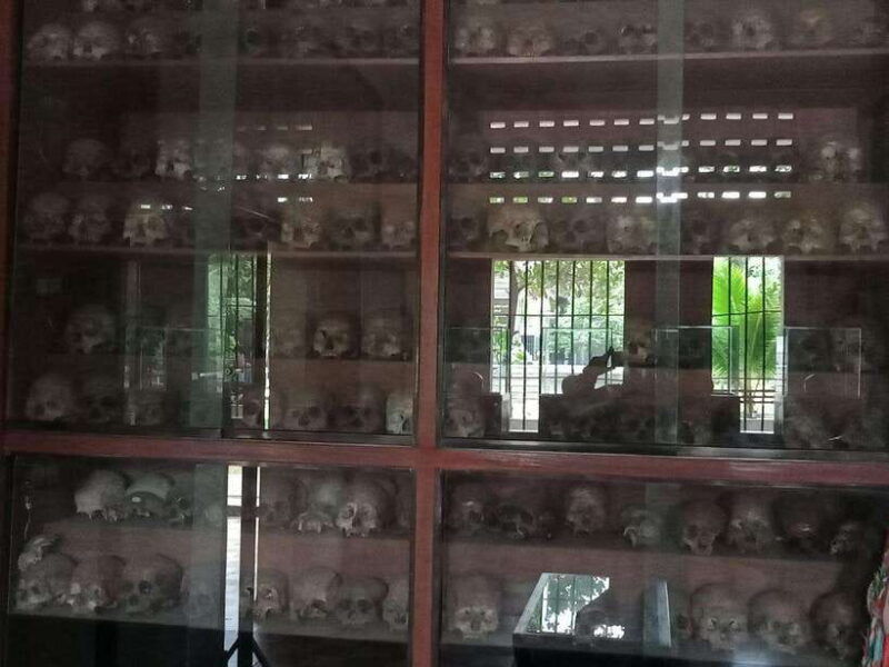 half-day-trip-to-s21-prison-genocidal-museum-killing-field