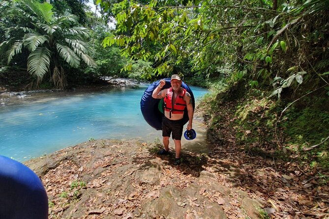 half-day-tubing-ziplining-experience-in-rio-celeste