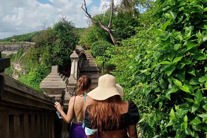Half Day Uluwatu Temple And Kecak Dance Private Guided Tour - Who Should Consider This Tour?