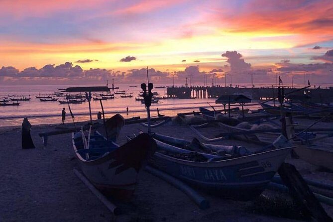 Half Day Uluwatu Temple Sunset, Kecak Dance and Seafood Dinner - Who Is This Tour Best For?