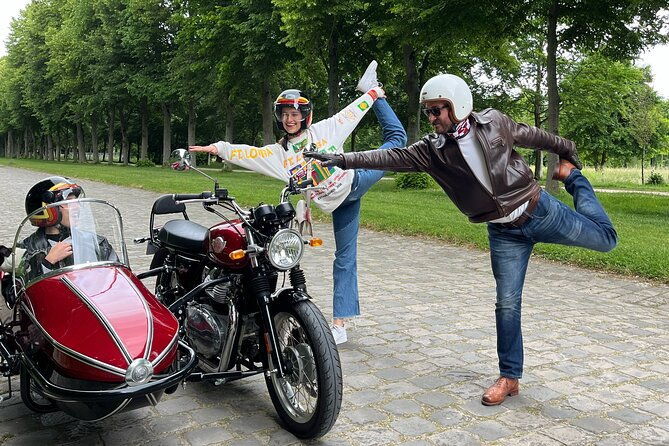 half-day-versailles-sidecar-tour-with-palace-entry