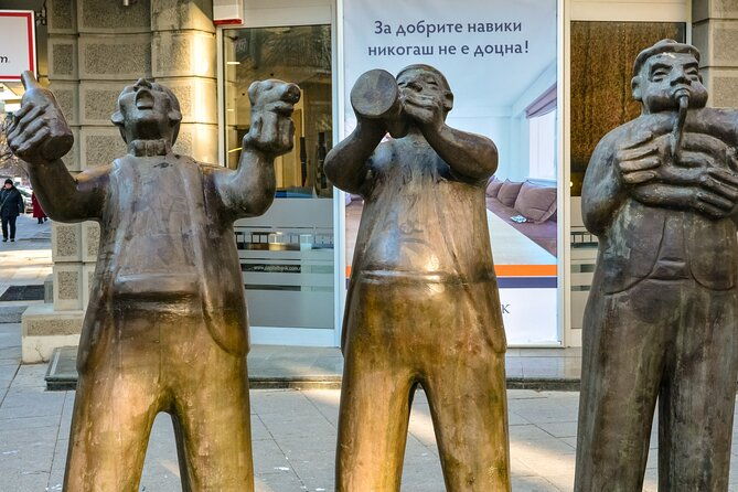 half-day-walking-tour-of-old-and-new-skopje