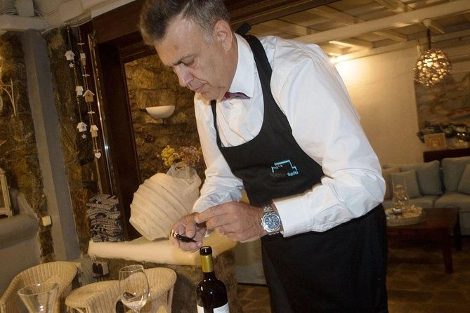 half-day-wine-tasting-tour-in-mykonos