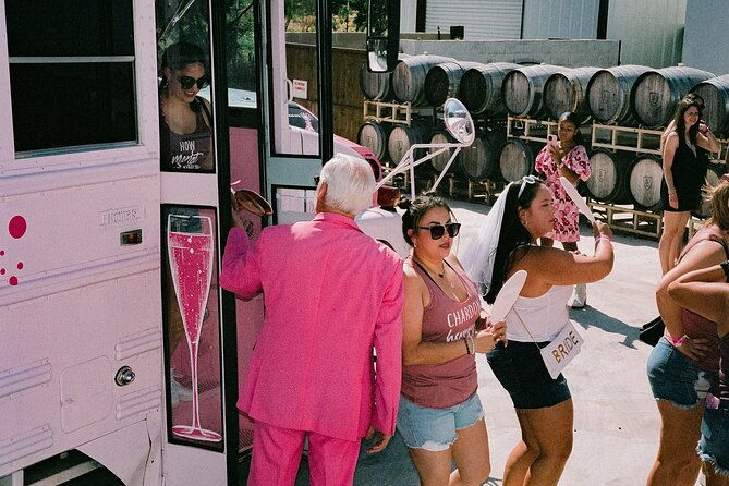 half-day-winery-tour-in-fredericksburg