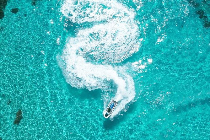 half-moon-bay-jet-ski-tour-snorkeling-the-la-famille-shipwreck