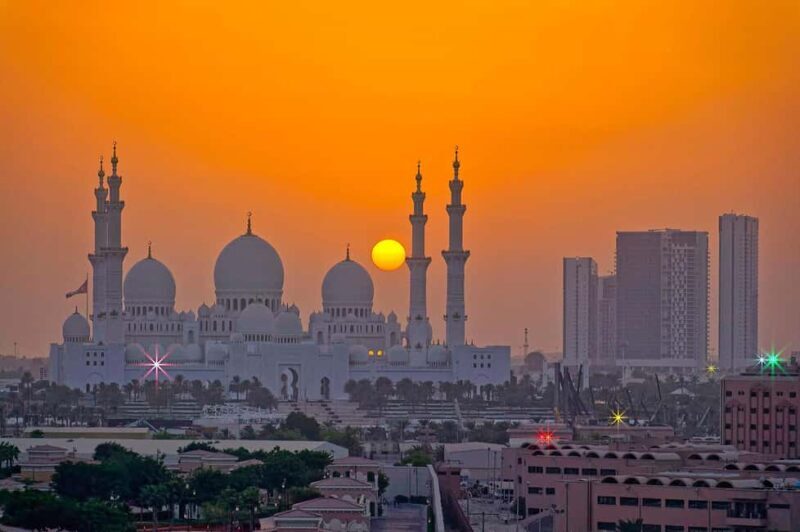 Halftrip from Dubai to Sheikh Zayed Mosque and back to Dubai - Cost and Value