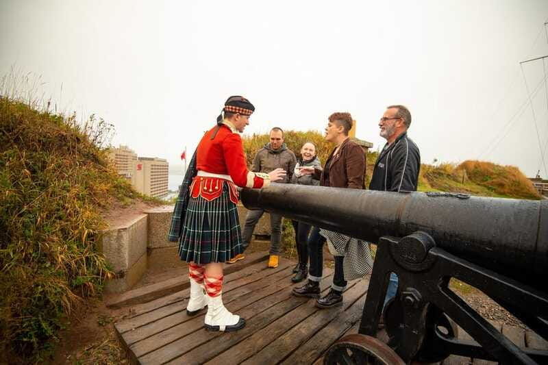 halifax-small-group-tour-with-citadel-and-peggys-cove