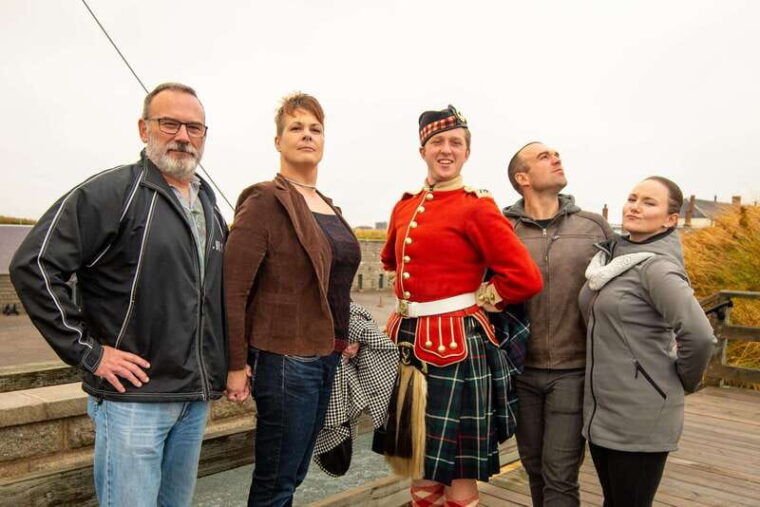 halifax-small-group-tour-with-citadel-and-peggys-cove