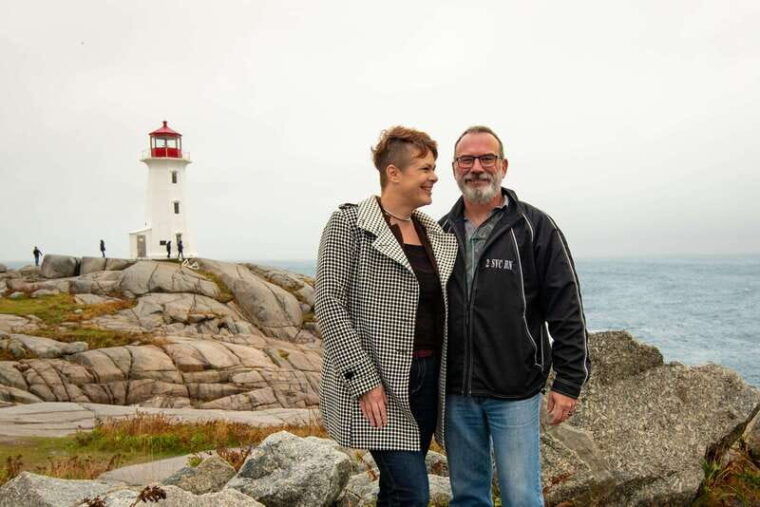 halifax-small-group-tour-with-citadel-and-peggys-cove