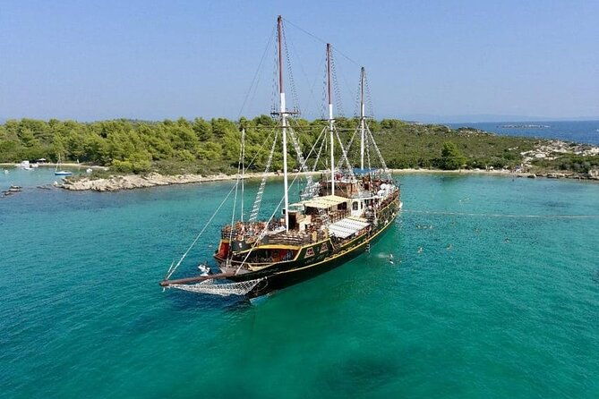 halkidiki-blue-lagoon-cruise-on-a-pirate-boat-from-thessaloniki