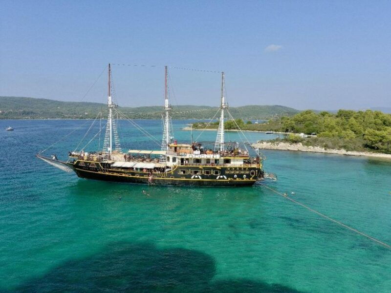 halkidiki-blue-lagoon-cruise-on-a-pirates-boat
